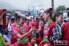 广西环江：唱响三月三 传承民族情