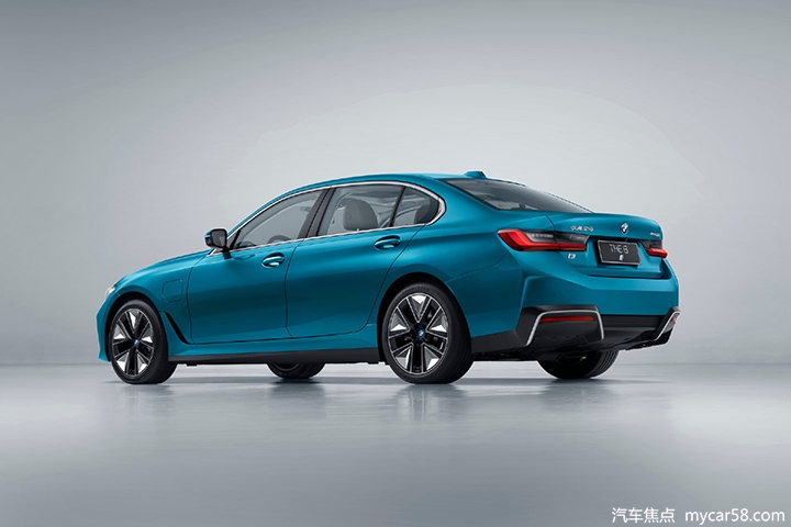 不到26万就能入手？这台宝马纯电座驾，比Model 3更香！