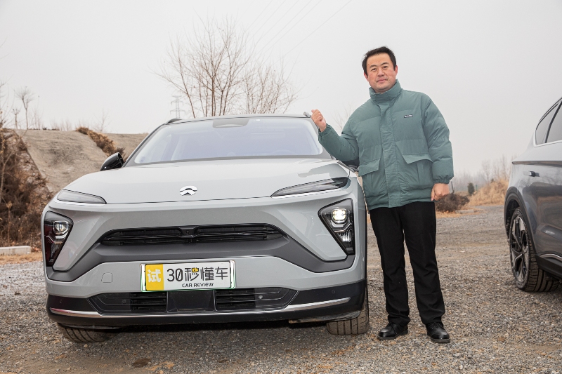 新能源车全地形脱困赛比拼，这款国产SUV出彩