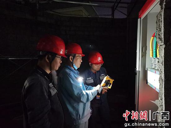 崇左供电局快速响应鏖战汛期 确保高考供电万无一失