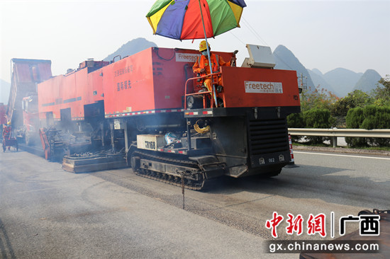 广西路建复拌就地热再生技术助力灵川至三塘高速项目大修养护