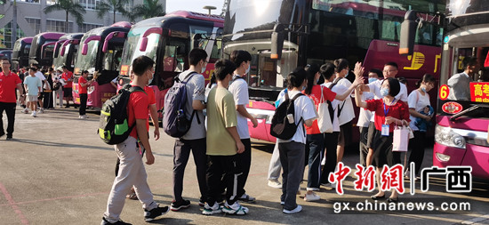 横县多部门联动 护航平安高考