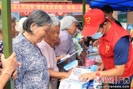 广西-东盟经开区开展禁毒宣传活动 构筑安全防线