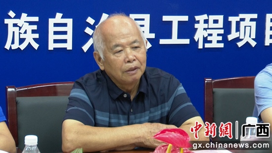 巴马县委宣传部党支部与中铁九局巴马项目部党支部开展“主题党日”结对共建活动