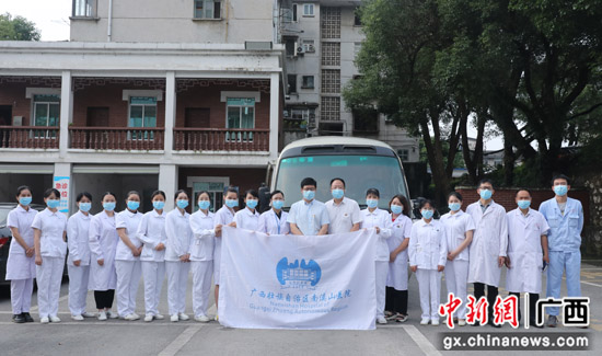 南溪山医院为群众接种新冠疫苗突破3万人次