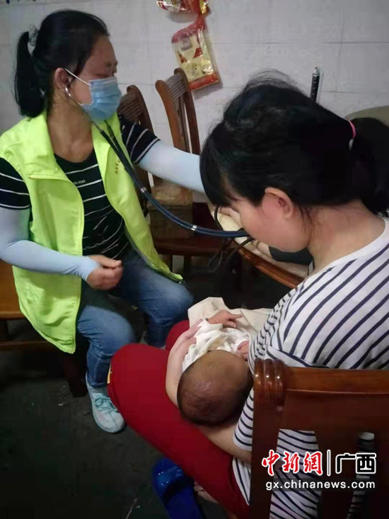 百色“国奶扶贫”助力婴幼儿健康成长