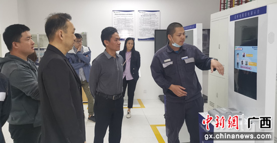 深入基层问民意 相互交流促发展