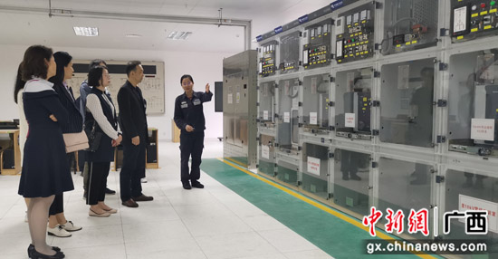 深入基层问民意 相互交流促发展