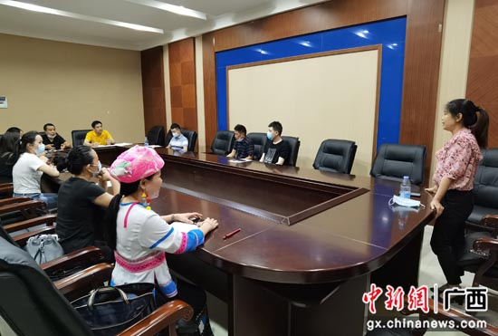 广西龙胜举办“民企招聘月”活动助力乡村振兴