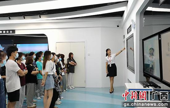 广西联通举办“百年筑梦 网络强国”第三届国企开放日活动