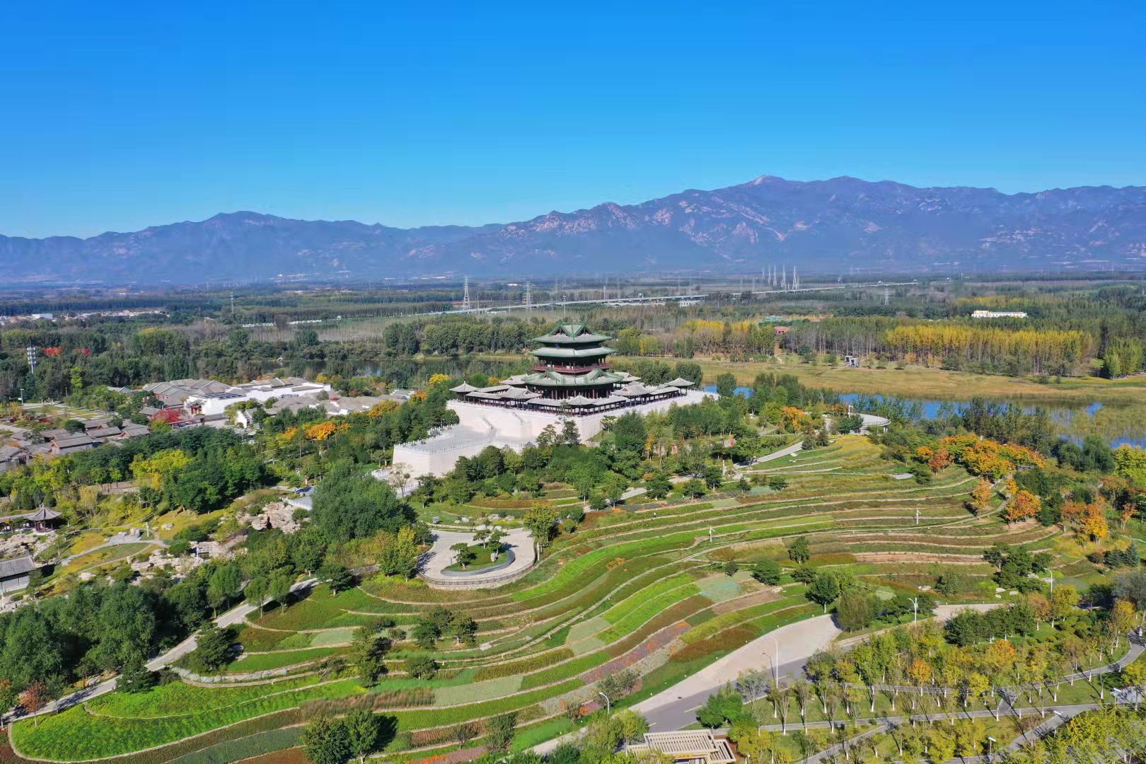 率先打翻北京秋天的“调色盘”，就是这里！