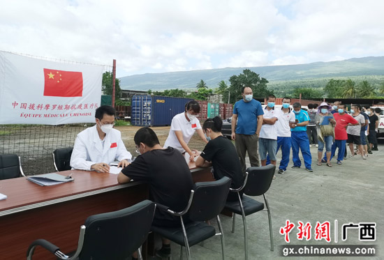 “春苗行动”在继续 海外同胞倍感振奋