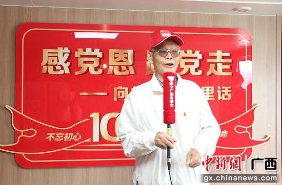 通讯：刻印在“世界屋脊”上的“青春足迹”