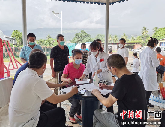 南溪山医院援科摩罗短期抗疫医疗队工作日记