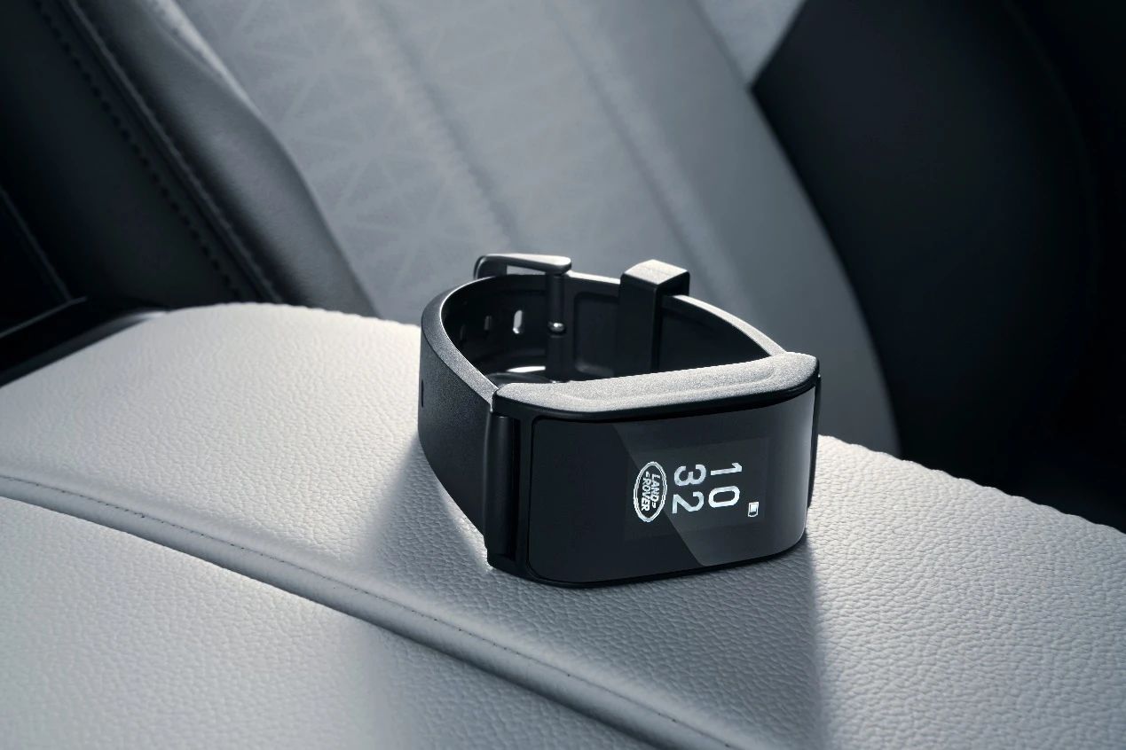 更具活力的新面孔，全新极光L为解决“痛点”而来