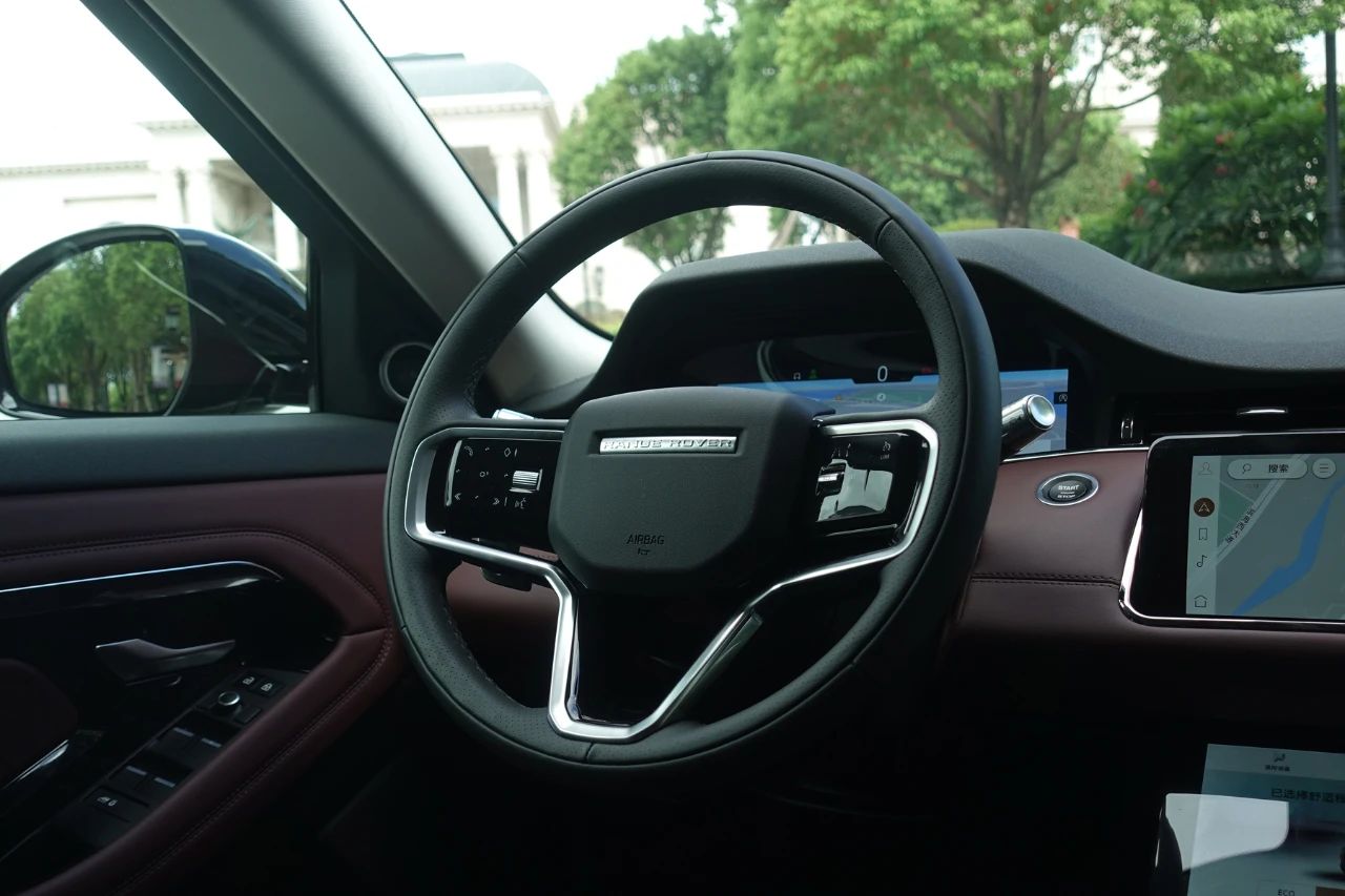 更具活力的新面孔，全新极光L为解决“痛点”而来