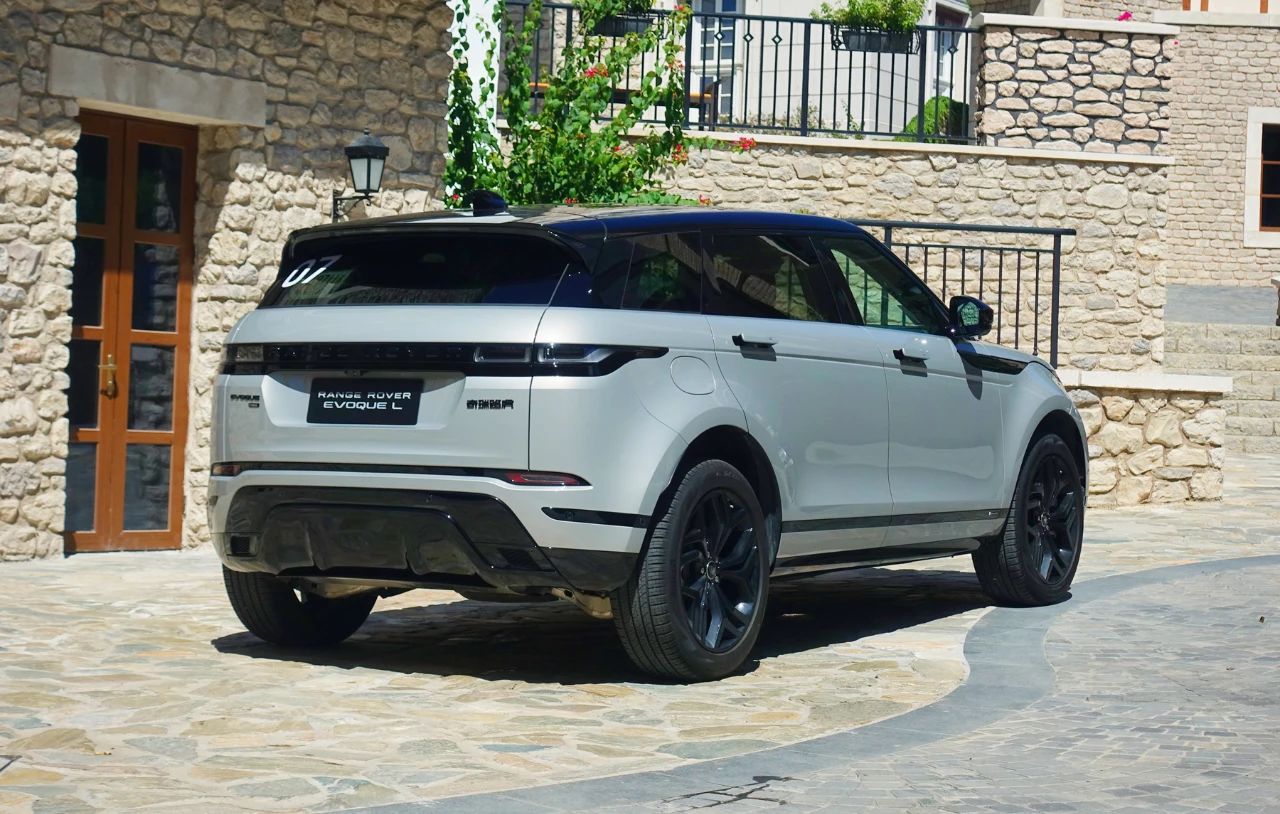 更具活力的新面孔，全新极光L为解决“痛点”而来