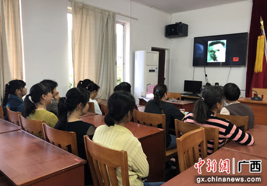 广西桂林阳朔县：党史学习“飞”入农家