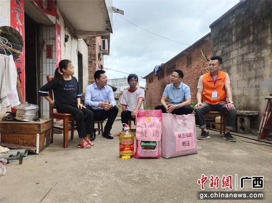 横县办实事开新局 学史力行出实效