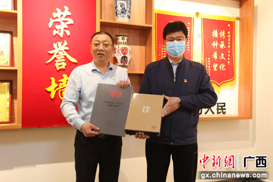 南溪山医院党员走进桂林美术馆开展党史学习教育