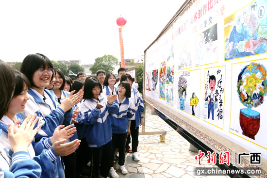 广西平乐县减税降费惠民生 银税互动助发展