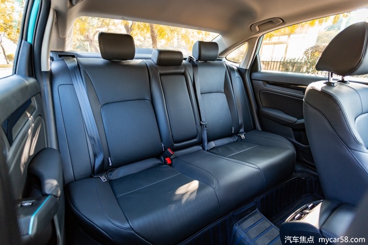 10万出头买合资A级车，本田型格官降2.3万，值得入手吗？