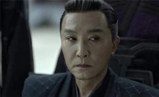 陈萍萍他一开始就想让范闲继承鉴查院吗？为什么那么晚才出现？