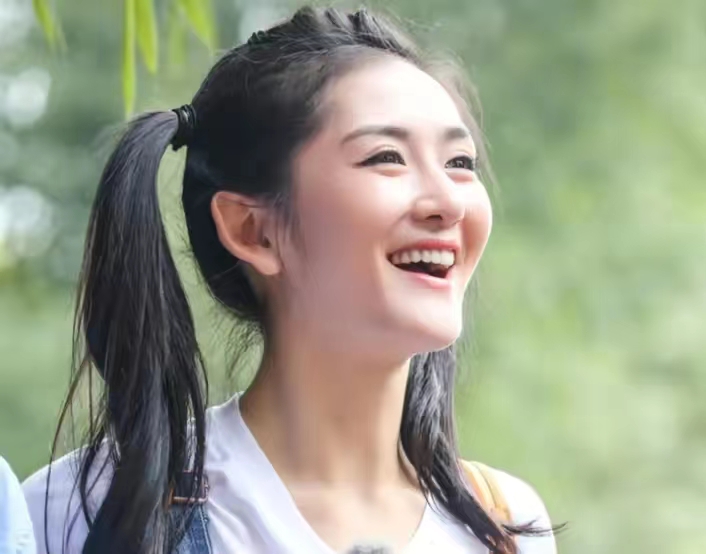 “背靠大树”成名的明星，他们错把自己也当成了大树