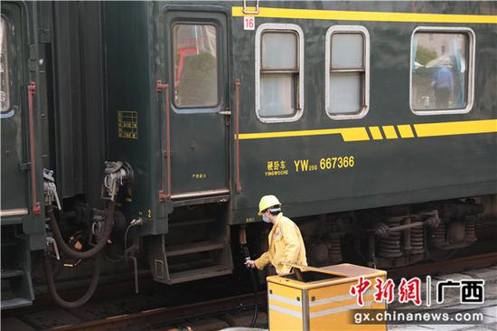 清明小长假桂林火车站预计发送旅客22万人次