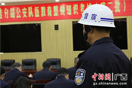 贺州平桂：开展教育整顿理论知识考试