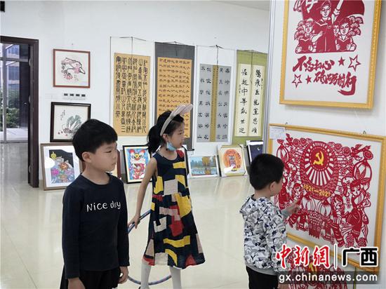 横县举办主题书画展 喜迎建党一百周年