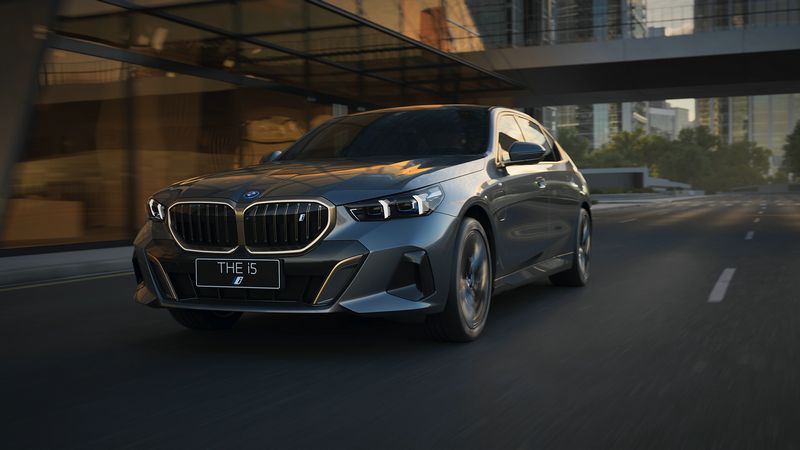 油电双版本搭载多项技术，全新BMW 5系即将上市