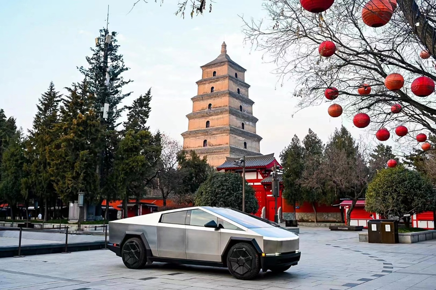 能上太空的Cybertruck，却在中国难上路