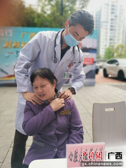 桂林医务人员学习党史感党恩 为民办事践初心