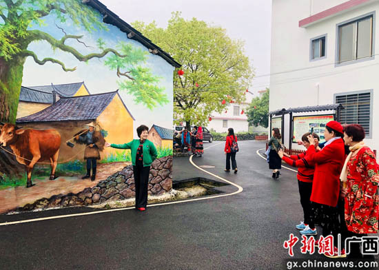 灵川九屋镇甘草村提升乡村风貌 打造乡村旅游名片