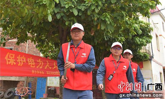 崇左供电局携手山村单位联防联治山火 共护青山绿水