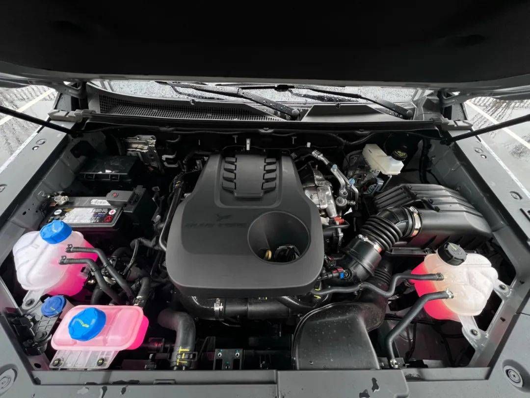 2.0T大增程+1031km续航,长安猎手皮卡最优解