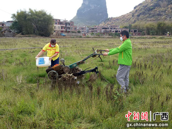 中国石油加油站为八桂农户定制“中油外卖”春耕服务
