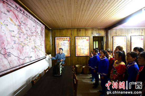 龙胜开展“学党史重走长征路 感党恩共振兴乡村”主题活动
