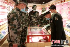 广西平乐县：预定新兵学党史 奔赴军营担使命